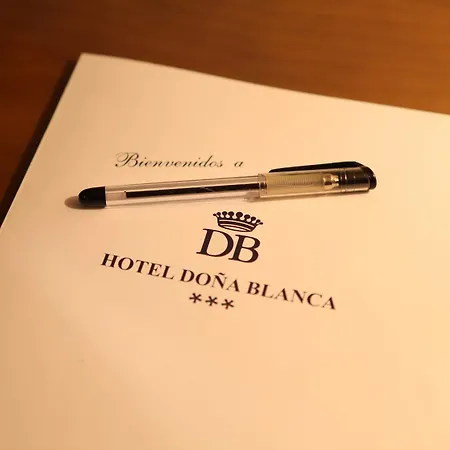 Dona Blanca Hotell 3*