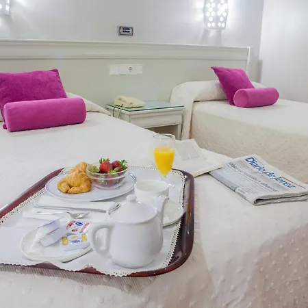Dona Blanca Hotel 3*