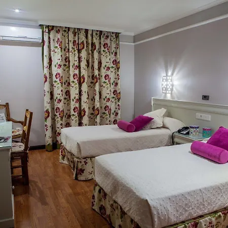 Dona Blanca Hotel 3*